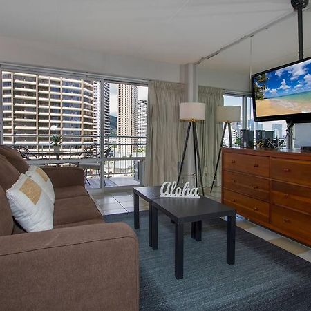Resort Life At A Low Price- Ilikai Hotel Honolulu Esterno foto